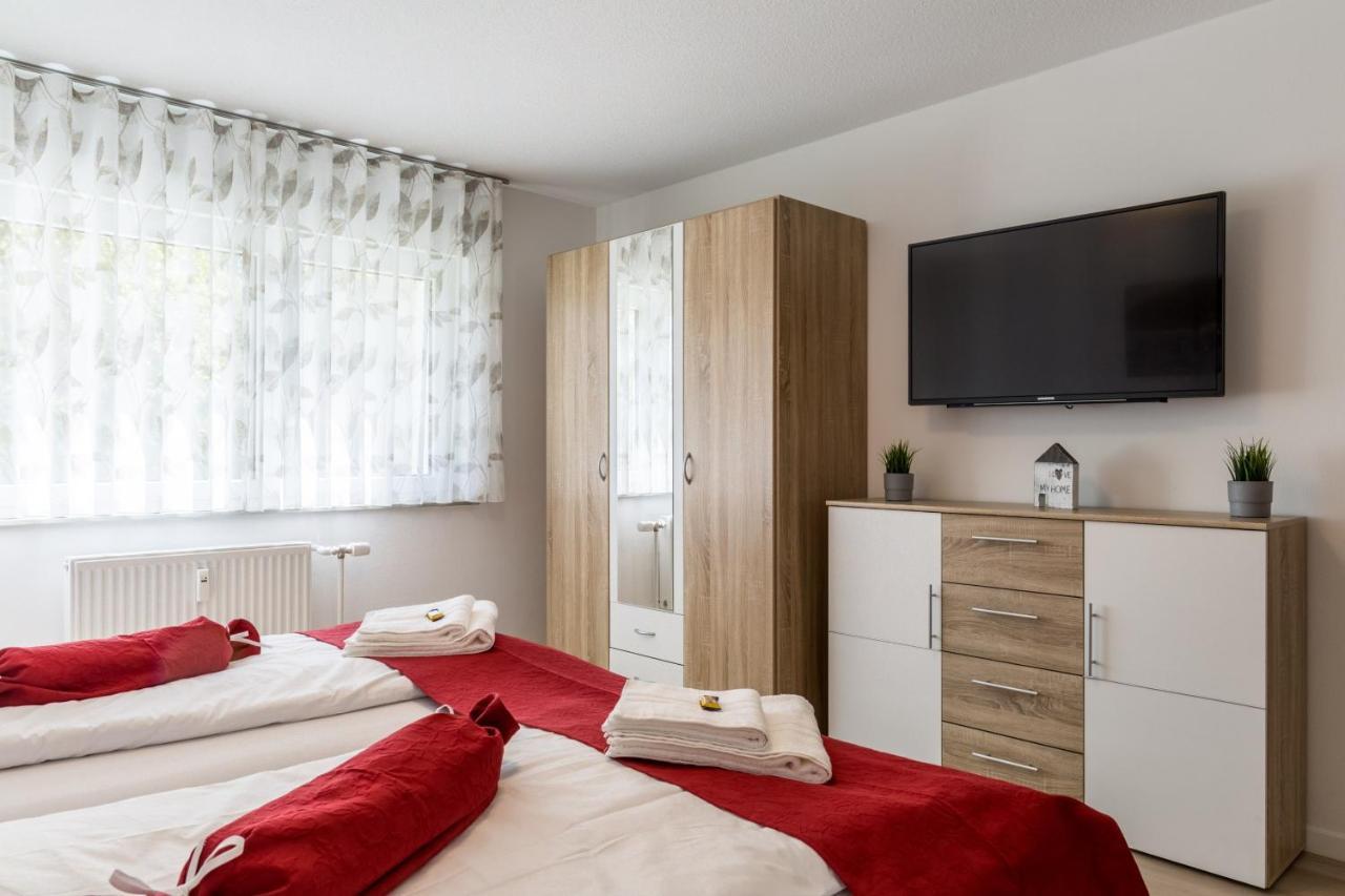 Apartment Eastside Mit 3 Zimmern Fur Bis Zu 5 Personen Mit Balkon Friedrichshafen Extérieur photo