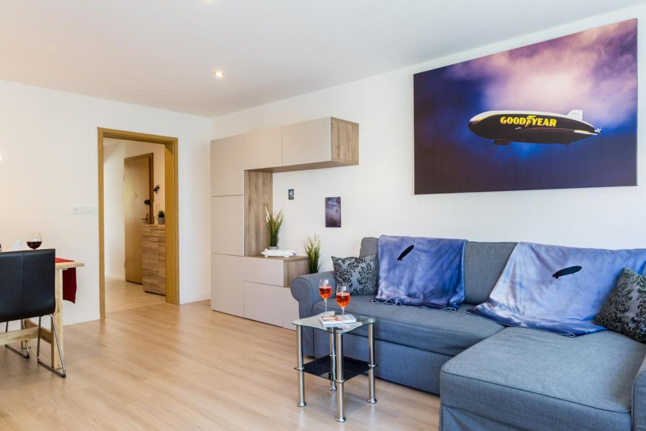 Apartment Eastside Mit 3 Zimmern Fur Bis Zu 5 Personen Mit Balkon Friedrichshafen Extérieur photo